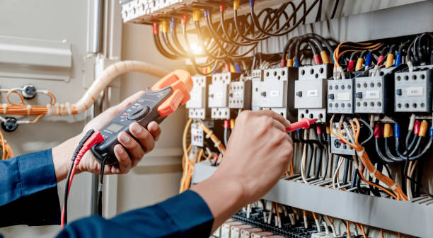Best Emergency Electrical Repair  in Greenwood, MS